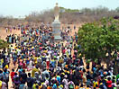 5 maggio 2013 - Giovani dellarcidiocesi di Ouagadougou al pellegrinaggio mariano a Notre Dame de Yagma.
