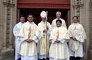 26 novembre 2013 - Mons. Timothy Costelloe, SDB, arcivescovo di Perth, ha presieduto le ordinazioni diaconali dei salesiani Peter Wathana Seesawan e Francis Xavier Ronachai Mathavabhandhu,