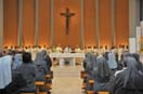 8 dicembre 2013 -  Don Pascual Chvez, Rettor Maggiore, celebra l`Eucaristia per la festa dei suoi 40 anni di ordinazione sacerdotale.