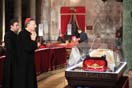 12 dicembre 2013 - Mons. Francesco Moraglia, in preghiera davanti l`urna di Don Bosco. 
