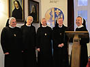 Il nuovo Consiglio Generale della Congregazione delle Suore di San Michele Arcangelo (CSSMA). Da destra: suor Natanaela Bednarczyk, suor Julia Szteliga, suor Maksymiliana Ciepała, suor Łucja Ożg, suor Leonia Przybyło.
