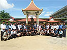 5 Agosto 2014 - Don Vclav Klement, Consigliere per l`Asia Sud, con docenti e salesiani della Cambogia