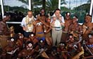 3 maggio 2015 - Prima visita di un Rettor Maggiore alle Isole Salomone, Don Ángel Fernandez Artime, accompagnato da don Horacio López, Segretario del Rettor Maggiore.