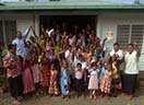 maggio 2015 – Salesiani e giovani della scuola domenicale e oratorio giornaliero di Suva.