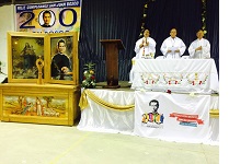 Photo de l'article -EQUATEUR  DBUT DU PLERINAGE DU RETABLE AVEC LA RELIQUE DE DON BOSCO ET LE TABLEAU DE MARIE AUXILIATRICE