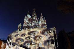 Photo for the article -SPAIN  GERRY HOFSTETTER, THE ARTIST OF LIGHT, AT TIBIDABO