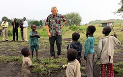 Foto dell'articolo -RMG  ANDAI IN AFRICA PER VIVERE VICINO AI POVERI E HO SEMPRE POTUTO FARLO. DI QUESTO RINGRAZIO DIO