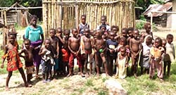 Photo for the article -SIERRA LEONE  HOPE AFTER EBOLA FOR THE PEOPLE OF KUMBRABAI, THANKS TO A NEW WELL