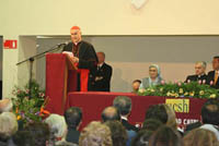 Foto del artculo -CHILE  EL CARDENAL BERTONE ENCUENTRA LA FAMILIA SALESIANA