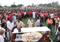 Photo for the article -INDIA  OVER TEN THOUSAND WELCOME THE CASKET OF DON BOSCO AT ORISSA